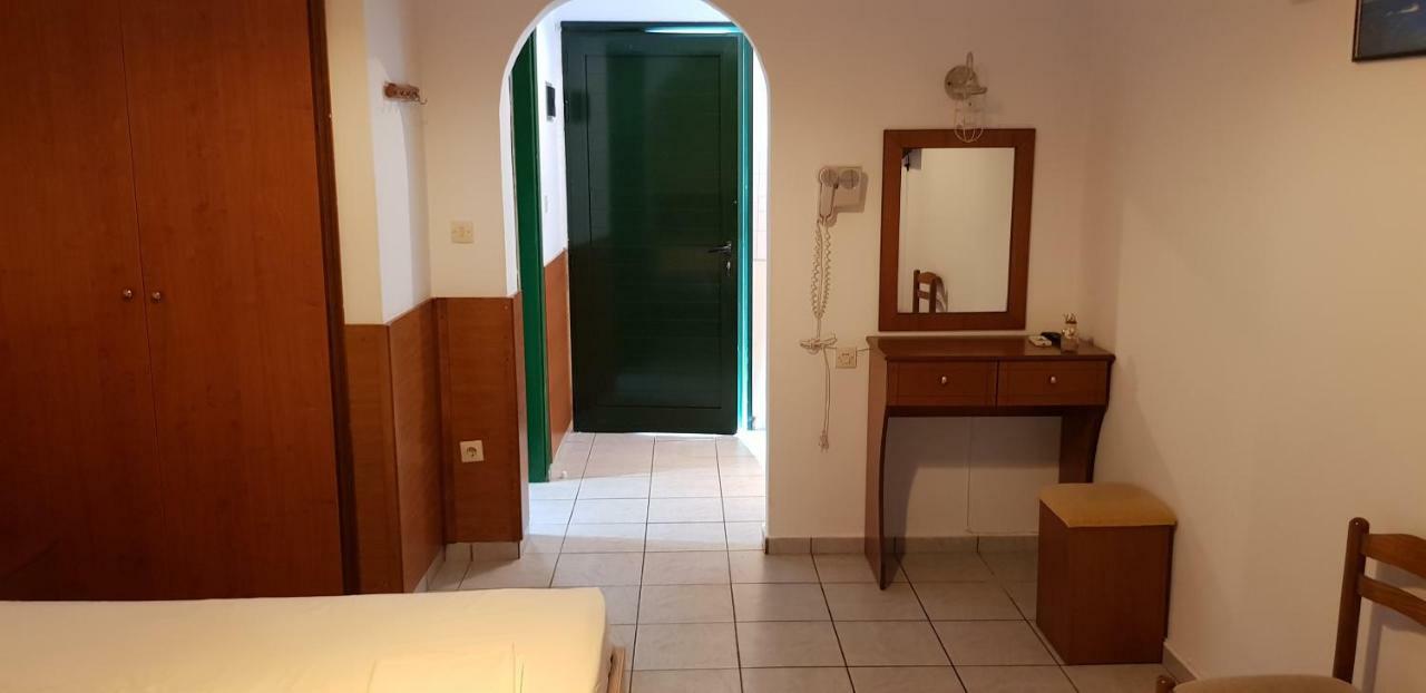 Appartement Dream House à Agia Paraskevi  Extérieur photo